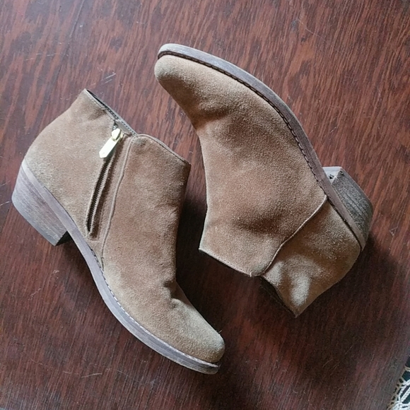 Sam Edelman Shoes - Sam Edelman Suede Ankle Boot 9